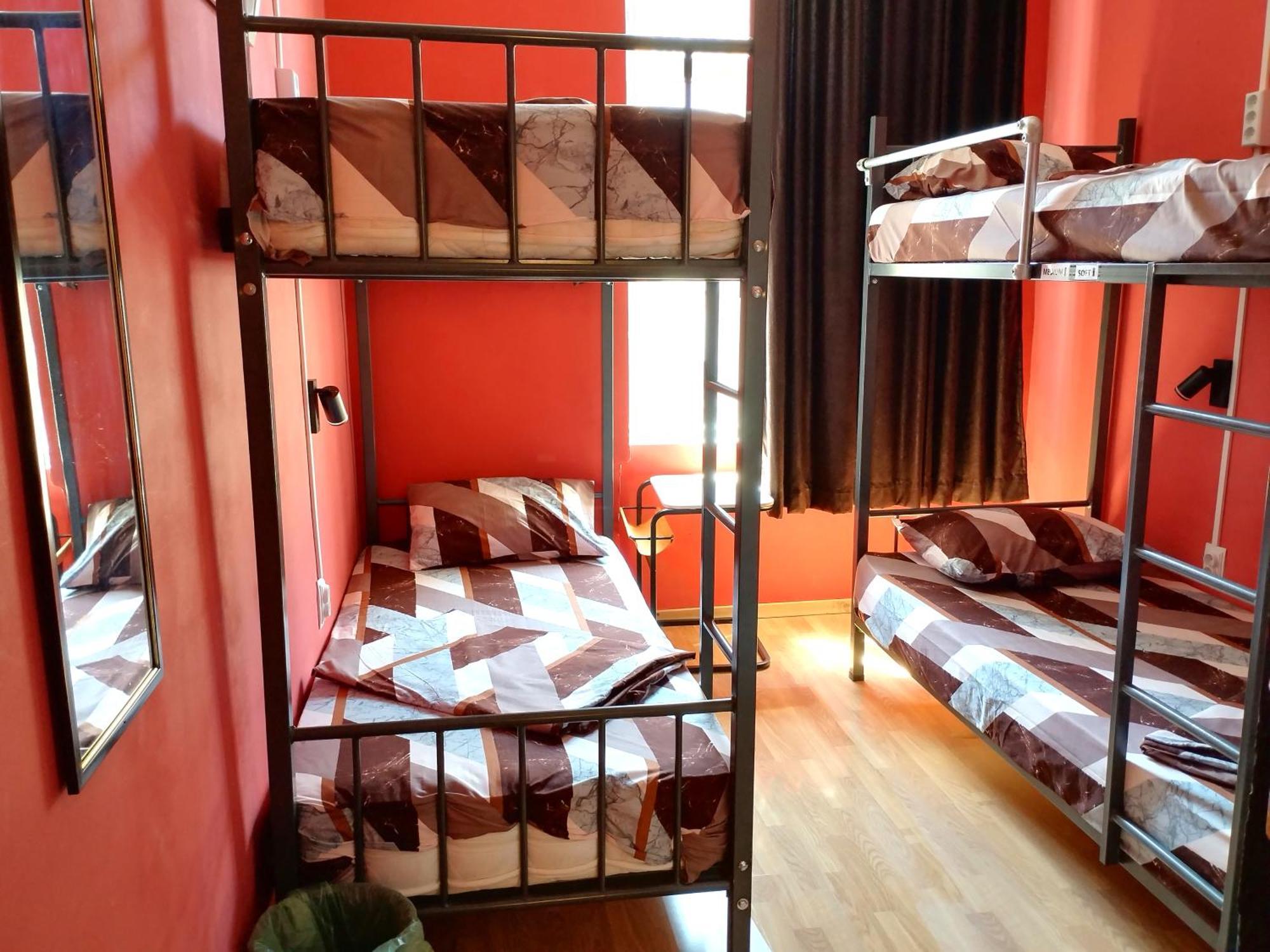 "No Party & Many Rules" Hostel N1 صوفيا الغرفة الصورة